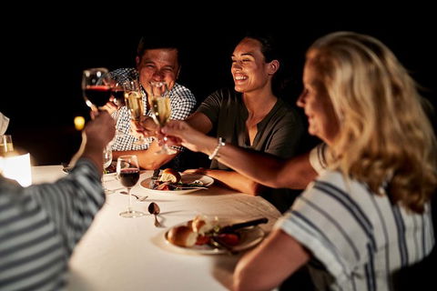 Uluru (Ayers Rock) Sunset With Outback Barbecue Dinner And Star Tour - Accommodation QLD 17