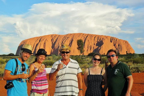 Ayers Rock Day Trip From Alice Springs Including Uluru, Kata Tjuta And Sunset BBQ Dinner - Accommodation QLD 0