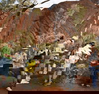 Full Uluru Base Walk at Sunrise Including breakfast - Accommodation QLD