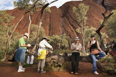 Full Uluru Base Walk At Sunrise Including Breakfast - Accommodation QLD 9