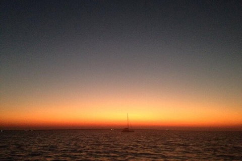 Darwin Sunset Dinner Cruise On Cape Adieu - Accommodation QLD 7