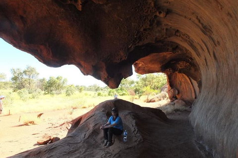 Overnight Uluru (Ayers Rock) Small-Group Camping Tour - Accommodation QLD 5