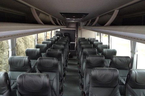 Uluru(Ayers Rock) To Alice Springs Coach Transfer - Accommodation QLD 1