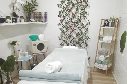 1 Hr Full Body Massage - Accommodation QLD 0