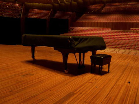 Sydney Opera House Behind-the-Scenes Guided Backstage Tour - Accommodation QLD 16