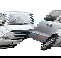 Transfer in private minivan from Sydney Airport to Sydney Downtown - Accommodation QLD