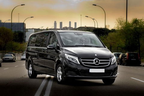 Arrival Private Transfer Sydney Airport SYD To Sydney In Luxury Van V Class - Accommodation QLD 5