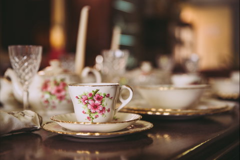 Carmen's Collectables - Accommodation QLD 1