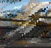 Inverell Pioneer Village - Accommodation QLD
