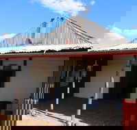 Jones Store - Accommodation QLD