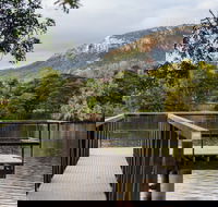 Lake Ross - Accommodation QLD