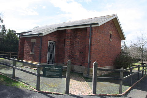 Sale Powder Magazine - Accommodation QLD 0