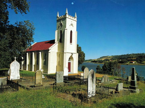 St Matthias' Anglican Church - Accommodation QLD 0