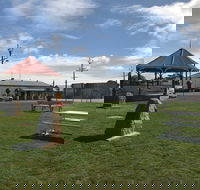 Warooka - Accommodation QLD