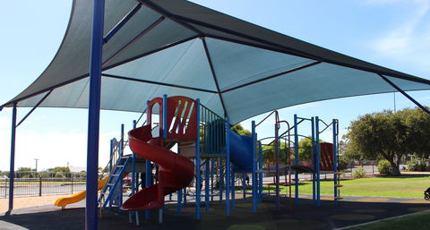 Wellington Square Playground - Accommodation QLD 1
