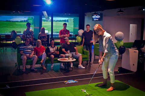 X-Golf Marion- Real, Fast, Fun -Indoor Golf! - Accommodation QLD 2