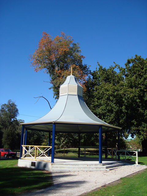 Bells Parade Reserve - Accommodation QLD 1