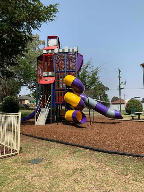 Coronation Park Yass - Accommodation QLD 1