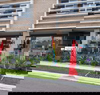 Finite Gallery - Accommodation QLD
