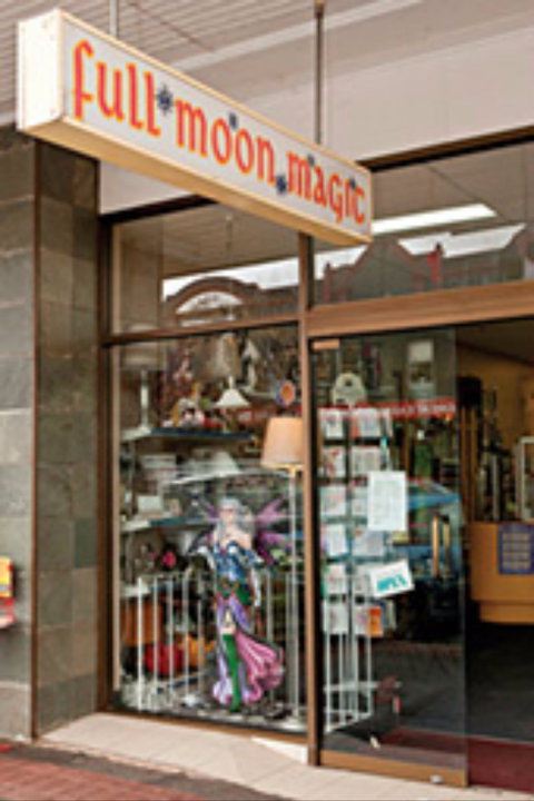 Full Moon Magic - New Premises - Accommodation QLD 0