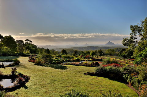 Glass House Mountains To Sunshine Coast Shores - Accommodation QLD 0