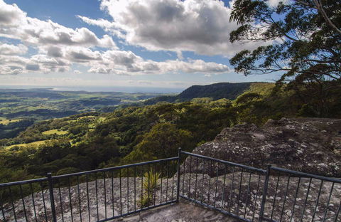 Illawarra Lookout Walking Track - Accommodation QLD 0