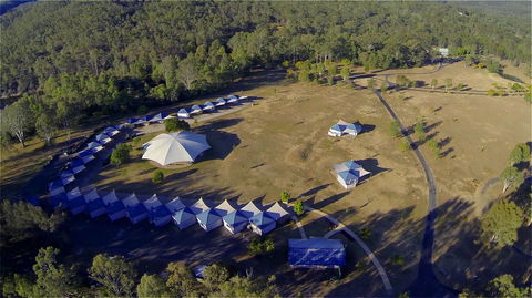 Ivory's Rock Conventions And Events - Accommodation QLD 0