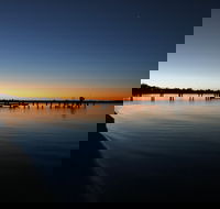 Lake Bonney - Accommodation QLD