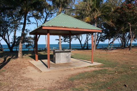 Lamberts Beach - Accommodation QLD 0