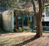 Nishi Gallery - Accommodation QLD