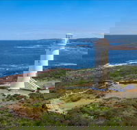 Point Stephens Lighthouse and Fingal Island - Accommodation QLD