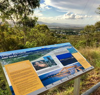 Round Hill Lookout - Accommodation QLD
