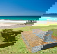 Short Point Beach - Accommodation QLD