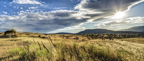Snowy Valleys Way Touring Route - Accommodation QLD 1