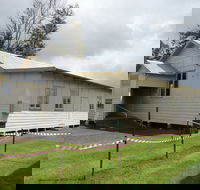 Wallarobba Memorial Hall - Accommodation QLD