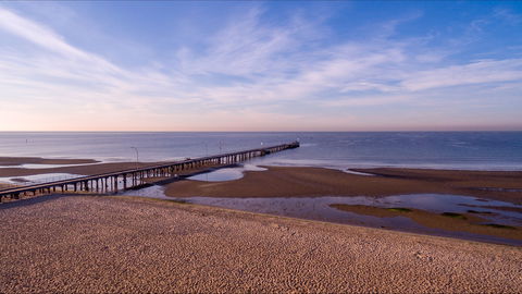 Altona Beach - Accommodation QLD 0