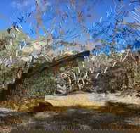 Bailey's Rocks - Dergholm State Park - Accommodation QLD