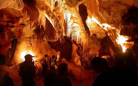 Careys Cave - Accommodation QLD 0
