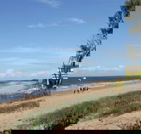 Coral Coast Pathways Moore Park Beach Section - Accommodation QLD