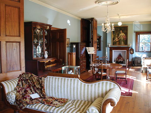 Franklin House - Accommodation QLD 1