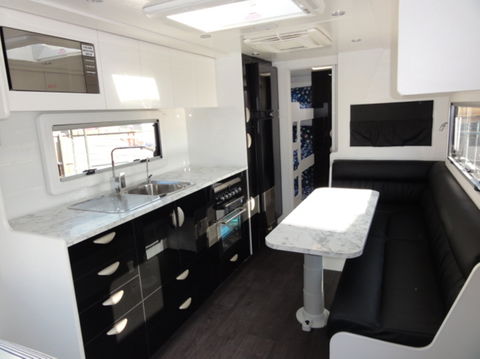 Gateway Caravans - Accommodation QLD 2