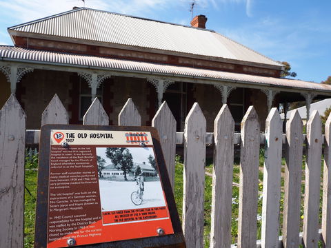 Tailem Bend Historic Rail Trail - Accommodation QLD 2