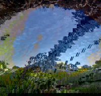 Umpherston Sinkhole - Accommodation QLD