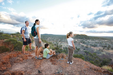 9 Day Outback Adventure - Accommodation QLD 2