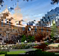 Abbey of the Roses - Accommodation QLD