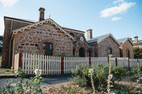 Auburn - Accommodation QLD 1