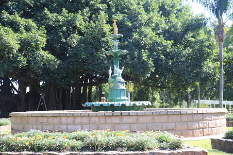 Band Rotunda And Fairy Fountain - Accommodation QLD 0