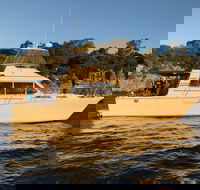 Cruising the  Swan River in at Sunset with Boutique Cruise - Accommodation QLD