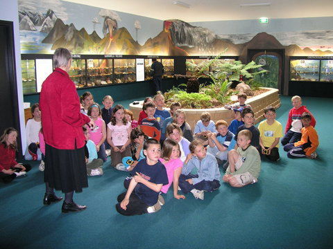 Crystal Kingdom - Accommodation QLD 1