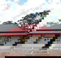 Dredge's Cottage - Accommodation QLD